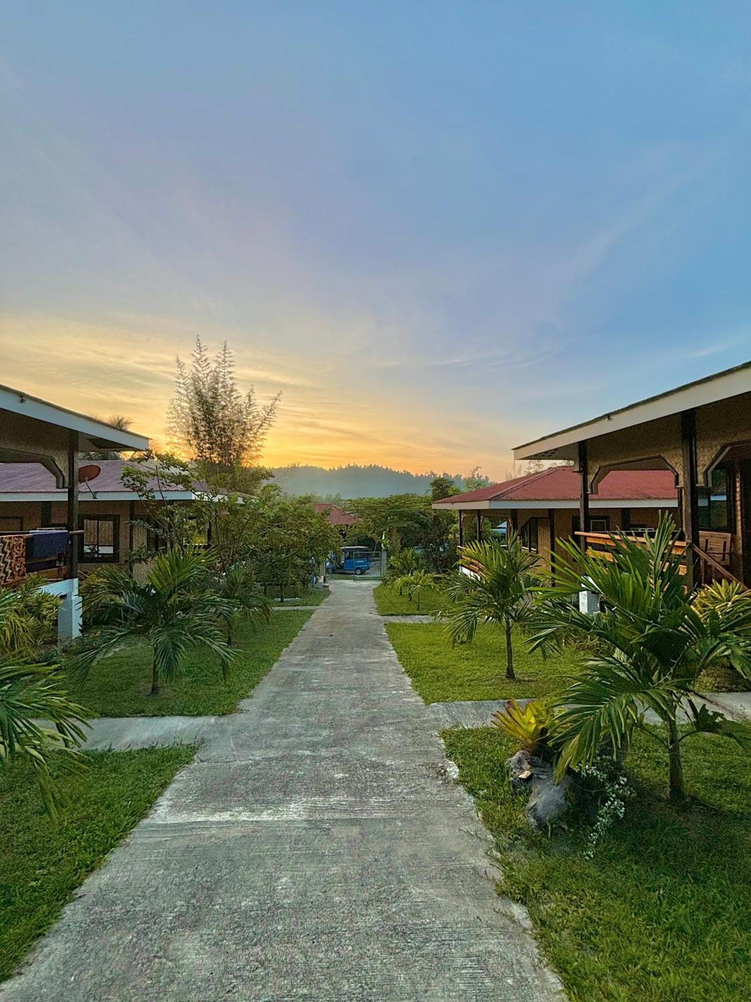 Luzville Transient House - Port Barton Itaytay Luaran gambar