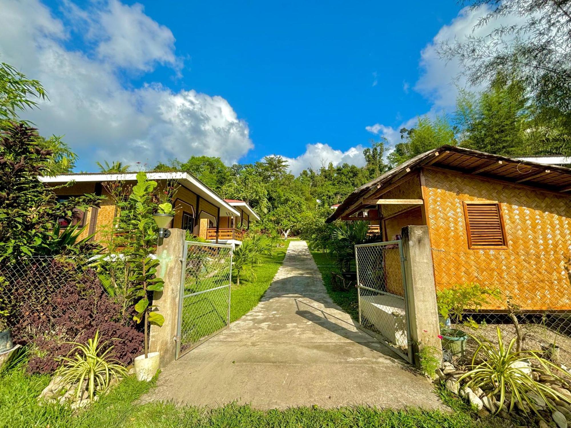 Luzville Transient House - Port Barton Itaytay Luaran gambar